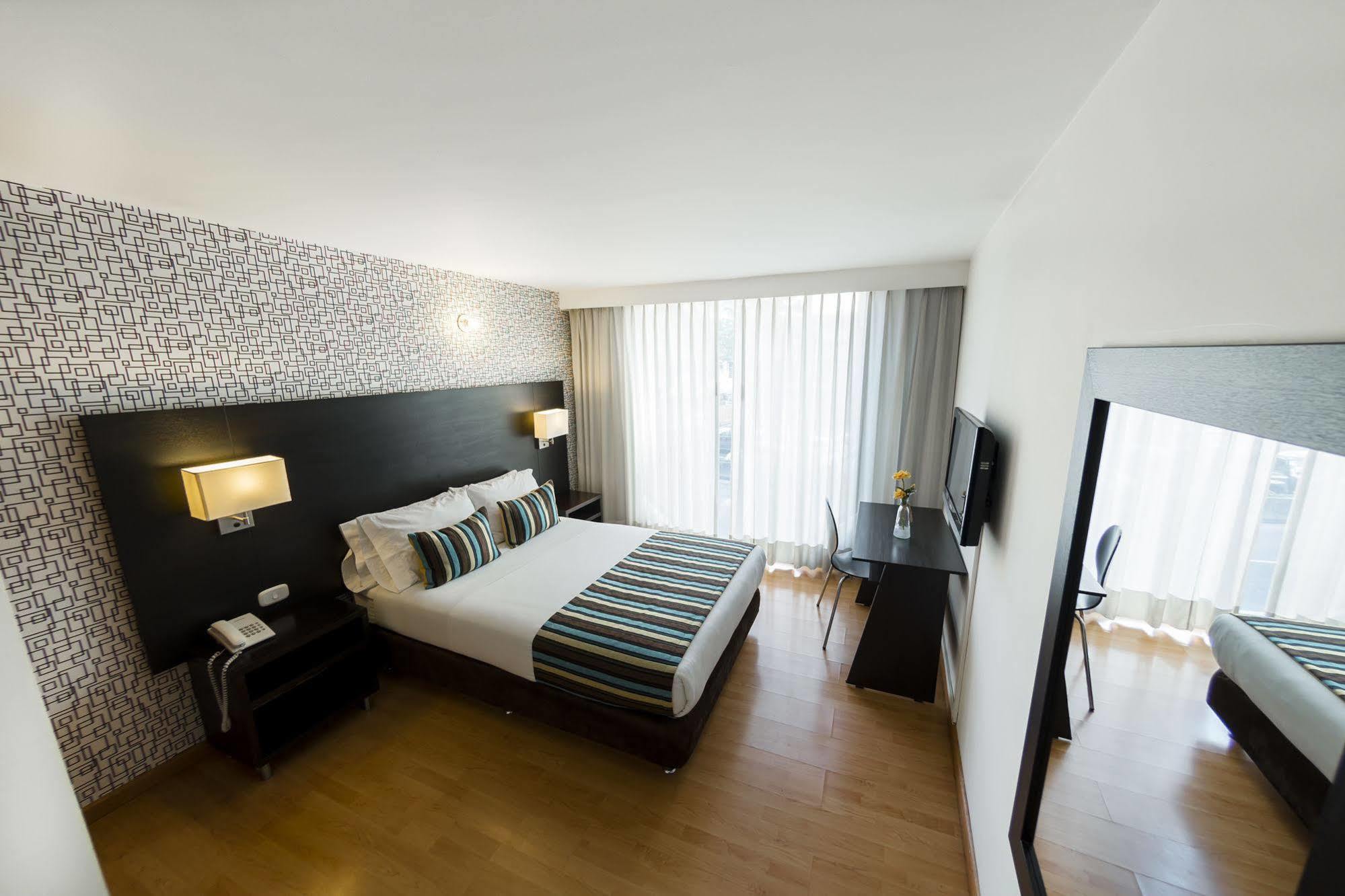 Hotel L'Etoile Javeriana Bogotá Eksteriør billede